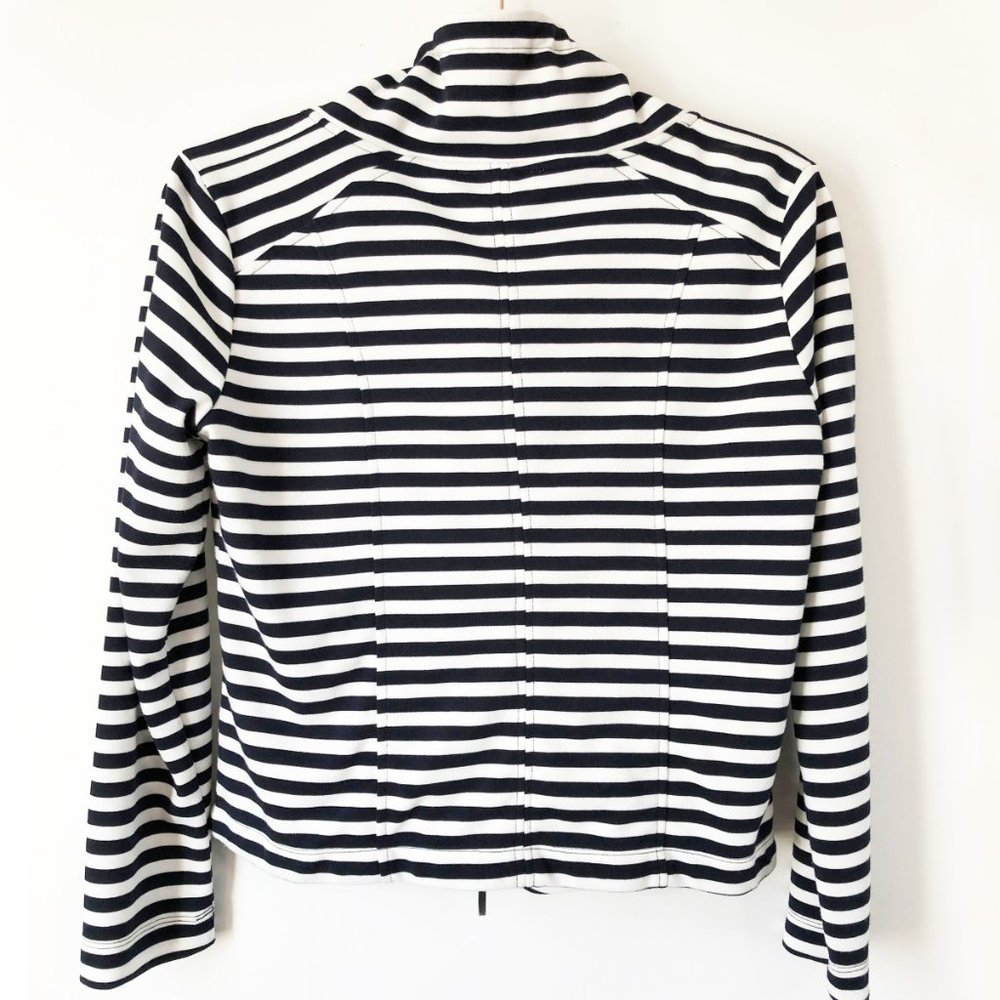 Alison Sheri Zip front jacket - Picture 2 of 8